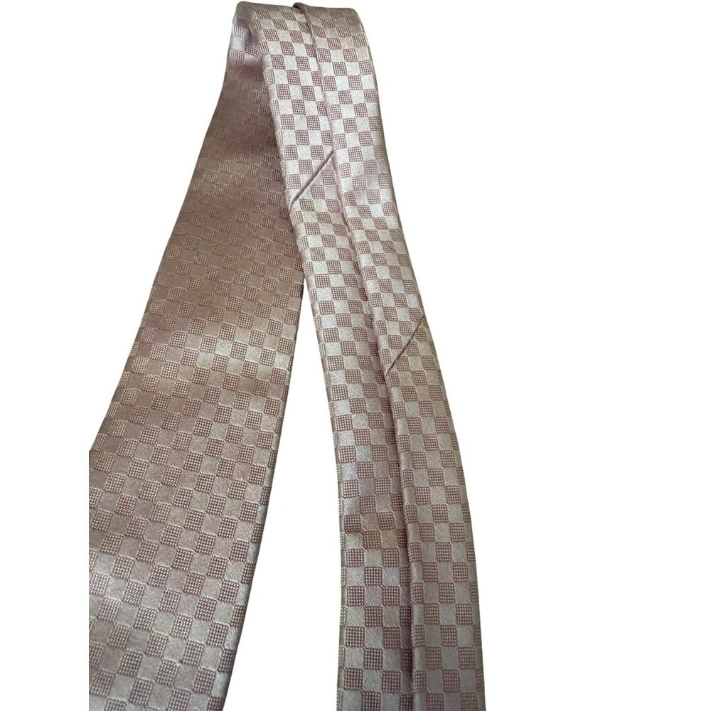 Louis Vuitton Damier 100% Silk Tie Pink LV Logo Silk Made Italy Used w/COA 59" - Picture 7 of 13